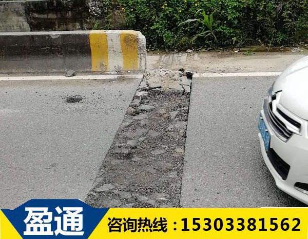 橋梁伸縮縫預留槽 橋梁伸縮縫預留槽