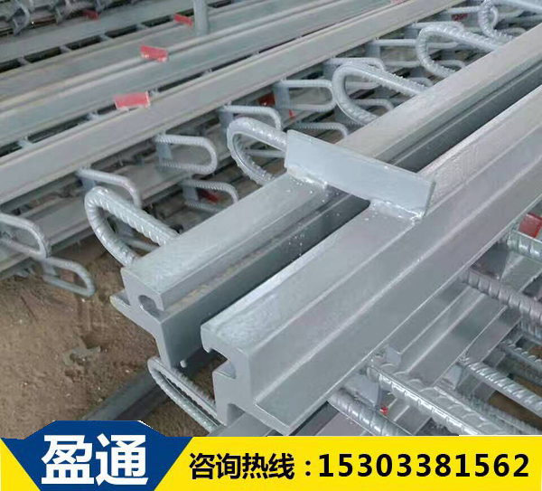 對于橋梁伸縮縫產(chǎn)品安裝就位和焊接有哪些講究